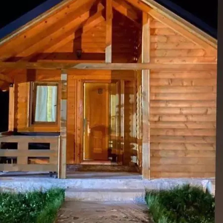 Two E * فالبني